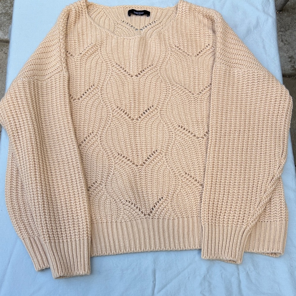 Newport Peach-Cream Knit Sweater .